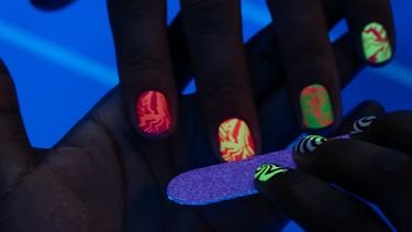 neon nagels