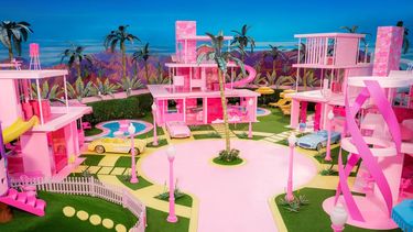 barbie huis barbieland margot robbie barbie-film set home tour